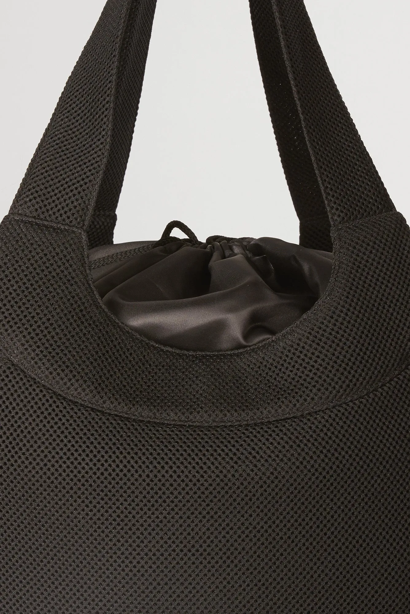 Wear Moi Div 92 Honeycomb Textured Bag